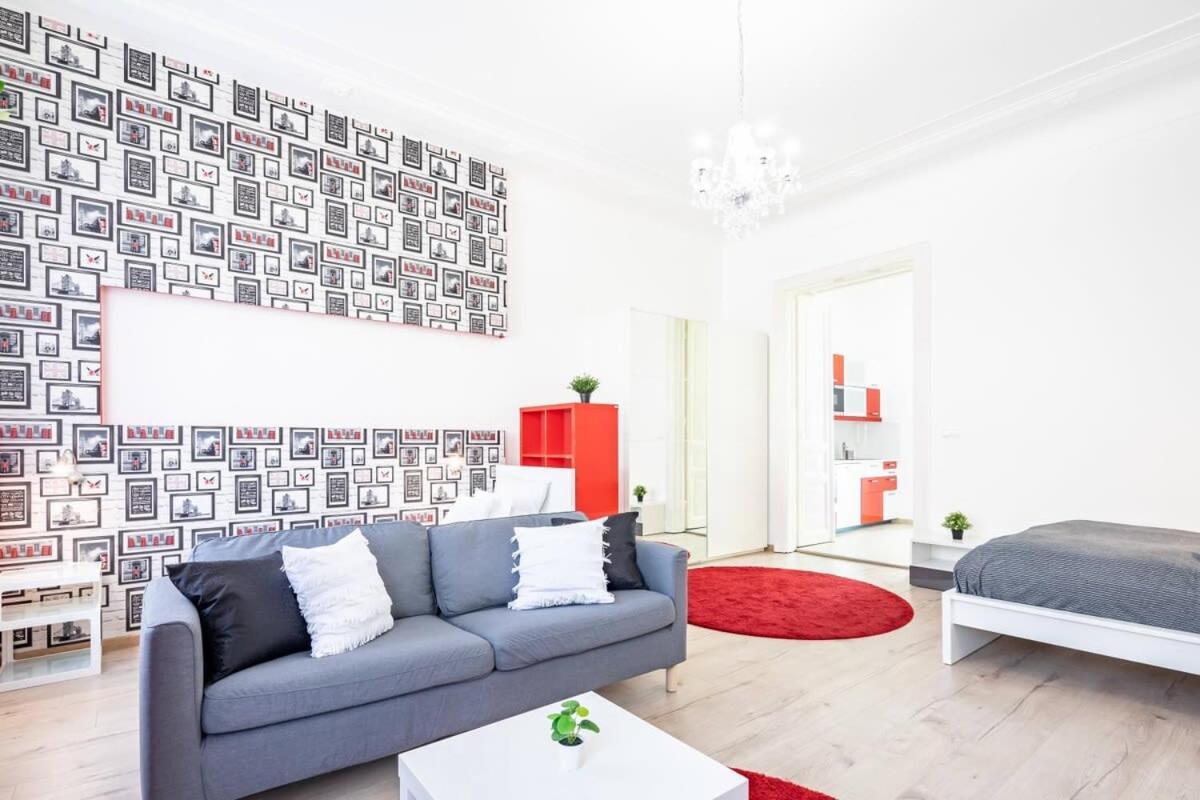 Bright & Large Apartment At Top Location Budapest Exterior photo