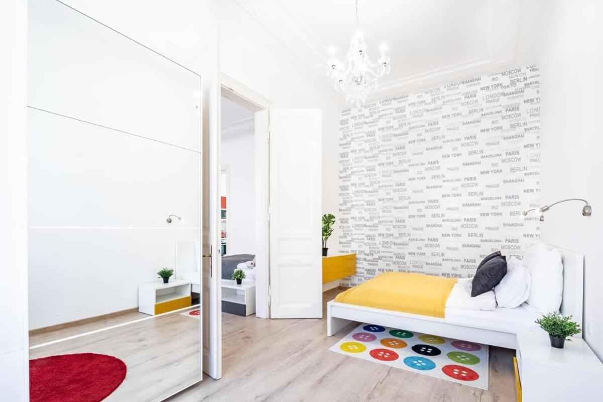 Bright & Large Apartment At Top Location Budapest Exterior photo