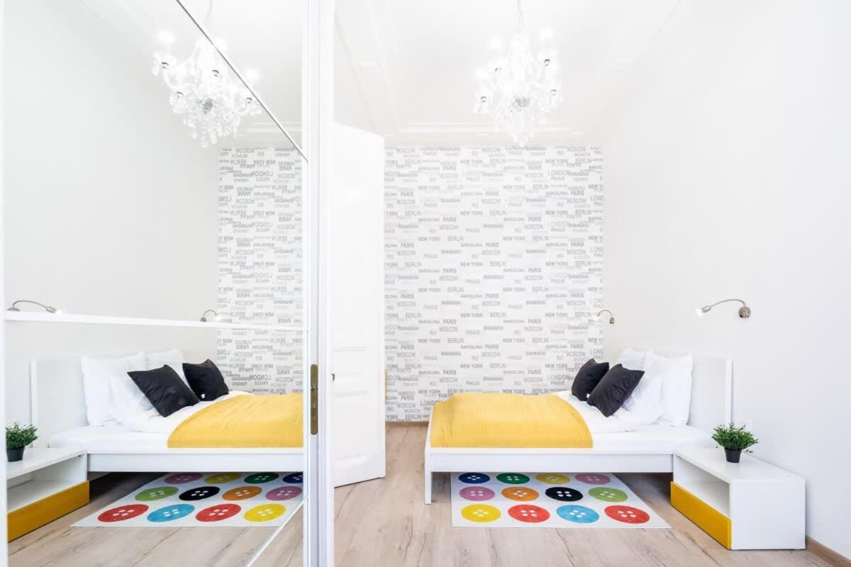 Bright & Large Apartment At Top Location Budapest Exterior photo
